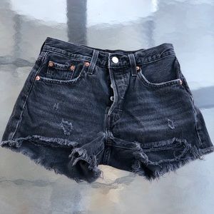 Black 501 Levi’s Womens Shorts